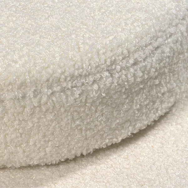 Zbliżenie tkaniny Teddy w kolorze Soft Cream