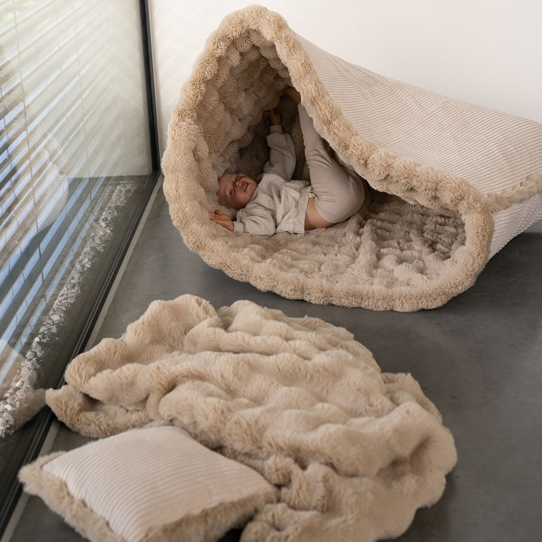 Snuggle Bag, Snuggle Blanket i Snuggle Cushion razem