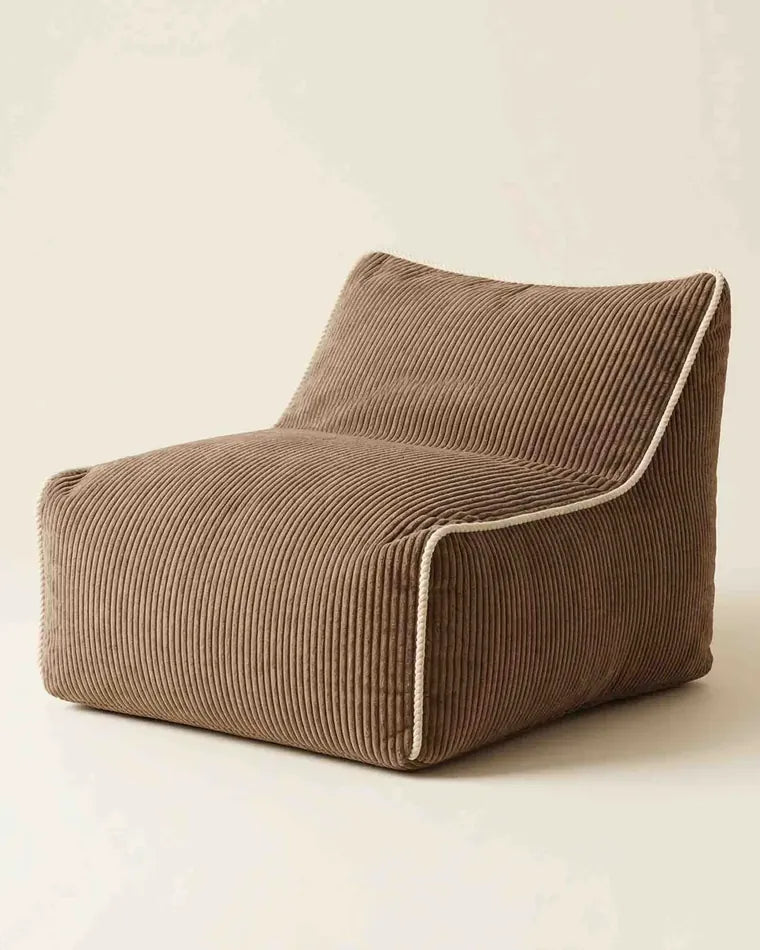 Kumo Chair Corduroy w kolorze Chocolate