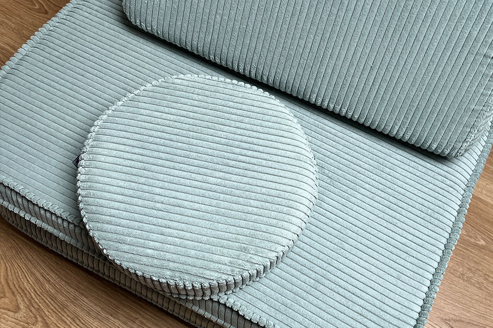 Okrągła poducha i moduł siedziska Play Sofa Original Corduroy w kolorze Peppermint